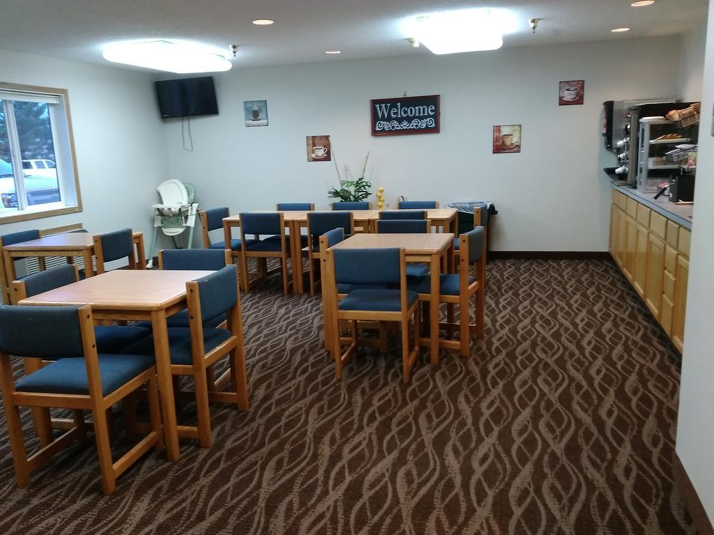 Eastwood Inn Motley Экстерьер фото