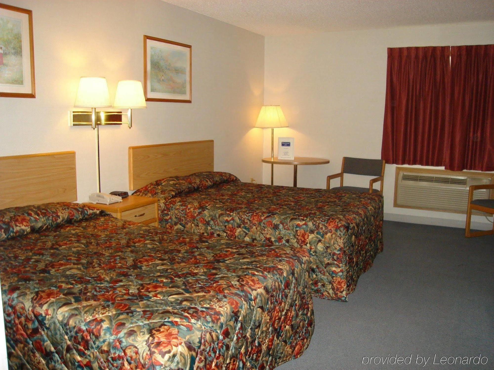 Eastwood Inn Motley Экстерьер фото